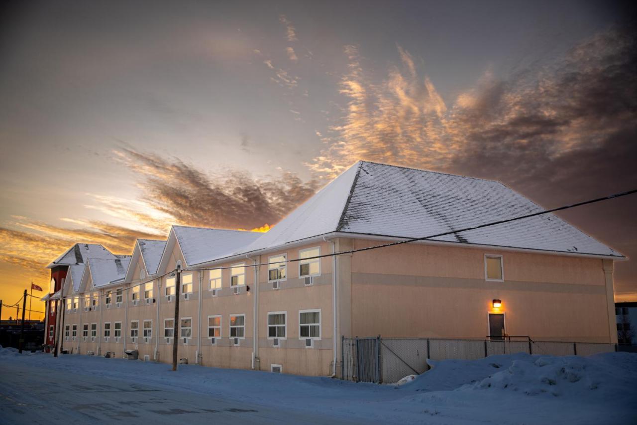 Coast Fort St John Hotel Fort St. John Exterior photo